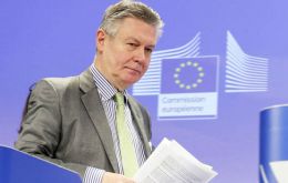 Karel de Gucht, exigió a Argentina que abra la vía para que las mercancías de la UE puedan competir de forma leal en el mercado argentino