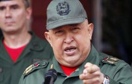 A pesar que Chávez acusó a EE.UU. de organizar un golpe de estado para derrocarlo en 2002 y de desarrollar tecnología para 'inocular cáncer'