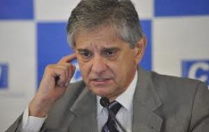 “La expectativa es de crecimiento moderado de la actividad industrial en este semestre, es muy difícil que se revierta la situación”, afirmó Castelo Branco