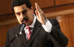 “Señores de la inquisición, exijo respeto al espíritu creador y ya basta de tanta persecución contra Chávez”, dijo Maduro