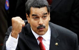 Maduro también dijo que el gobernante Partido Socialista (PSUV) ya se está preparando para “una gran victoria” el próximo año y así dar “una lección”