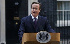Cameron expresó su satisfacción por la decisión de Escocia de mantener juntas a las “cuatro naciones”: Inglaterra, Escocia, Gales e Irlanda del Norte