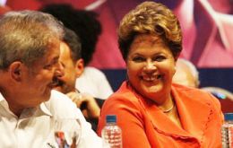 “Ellos (la oposición) tiene que prepararse porque estaré vivo (en 2018)”, dijo Lula en un mitin de campaña de Rousseff en la ciudad de Salvador