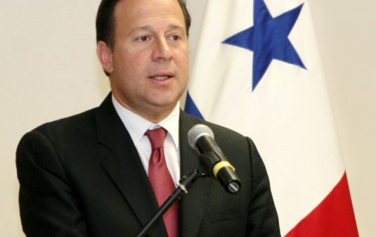 El presidente Varela dijo que Panamá incluirá a Colombia en una lista de países discriminatorios y anunciará medidas recíprocas al vencer el plazo