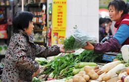 El precio de los alimentos, que representa un tercio de la cesta habitual del consumidor chino, fue determinante para el dato de septiembre