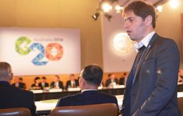 Kicillof dijo estar “tremendamente conformes” porque “por primera vez en la historia del G20 el tema fondos buitres fue planteado en el comunicado final” 