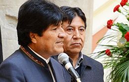 Morales dijo que si el tren bi-oceánico pasa por Bolivia sería de trayecto más corto y más barato 