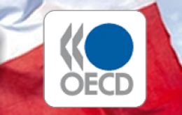La OCDE hizo notar que la tasa de inflación interanual chilena subió al 5% en octubre como reflejo de los “efectos transitorios” de la depreciación del peso. 
