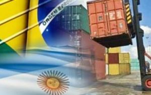 Las importaciones provenientes de Brasil acumulan once meses consecutivos de caídas, lo que se traduce en una baja acumulada interanual de 27,2%.