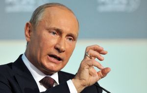 Putin, condenó “enérgicamente este crimen cínico” y reiteró “la disposición a seguir con la cooperación activa en la lucha contra la amenaza del terrorismo”