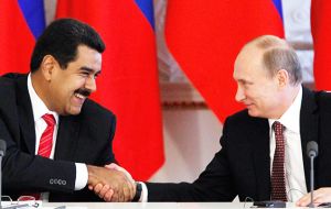 Se lograron “los recursos necesarios para que el país mantenga su ritmo de inversiones e importaciones, la estabilidad económica” dijo Maduro tras reunión con Putin