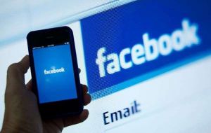 Según el informe los negocios usan Facebook en la región principalmente como herramienta de mercado con un impacto de 15.000 millones de dólares