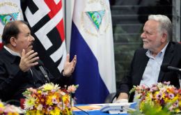 El presidente de Nicaragua Ortega, abandonó el miércoles Costa Rica y designó a Berríos para que lo sustituyera en la cita con otros líderes