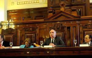 También solicitarán a la Corte Suprema que arbitre 'los medios que garanticen el trabajo independiente de jueces y fiscales' en la investigación de Nisman