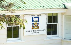La sede del Legislativo electo de las Falklands, Gilbert House
