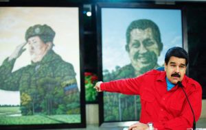 ”El pueblo masacrado de ayer consiguió un líder, ese líder fue y sigue siendo espiritualmente Hugo Chávez Frías”, comentó Maduro