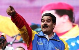“Cuántas cosas nos legó en lecciones, en doctrina, en ideas, en amor”, afirmó Maduro destacando que “una sola palabra lo describiría a Chávez: fue amor”.