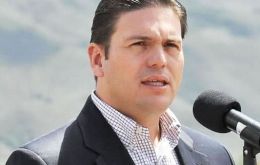 “El presidente ha dado instrucciones respecto a campamentos solo por 30 días, lo que obviamente permite y obliga a las Fuerzas Armadas a seguir protegiendo a los colombianos”, indicó Pinzón