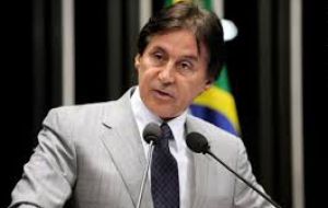 El jefe del bloque de PMDB Eunicio Oliveira reconoció que la declaración “no ayuda” a las negociaciones con el Congreso para aprobar el presupuesto