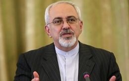 Una declaración conjunta con el ministro de Exteriores de Irán, Mohamed Yavad Zarif, habla de un “exhaustivo levantamiento de todas las sanciones” en el futuro