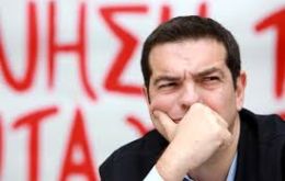Desde su llegada al poder el primer ministro Tsipras declaró que la cuestión de las reparaciones de guerra alemanas eran una “cuestión moral” que debe solucionarse 