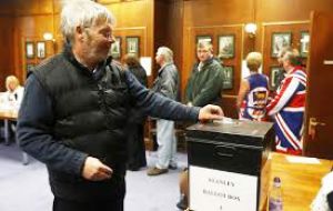 En el referendo de 2013 con observadores internacionales, las Falklands enviaron  mandaron un mensaje claro e inequívoco cuando un 99.8% votó por seguir como BOT