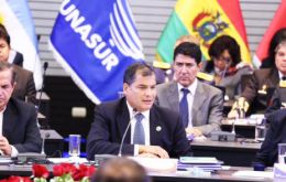 El presidente ecuatoriano remarcó que ahora los suramericanos “militamos en un verdadero consenso latinoamericano”, lejos del consenso de Washington 
