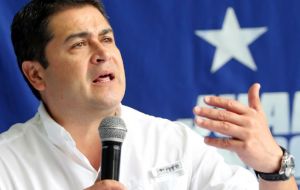 “La reelección es la regla general en los pueblos del mundo. La prohibición es la excepción. Honduras tiene que avanzar” dijo Juan Orlando Hernández.