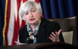 La Fed de Janet Yellen había dejado entrever su intención de elevar los tipos de interés de referencia para mediados de año si la economía consolidaba mejoría.
