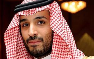 Salman nombró además a su hijo y ministro de Defensa, el príncipe Mohamed bin Salman, segundo en la línea sucesoria.