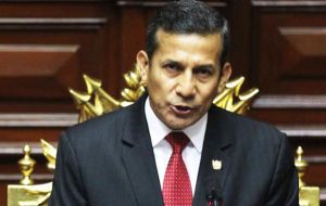 El presidente Ollanta Humala, remarcó en noviembre del año pasado que la posición de su país es que este tema es un asunto “bilateral y no trilateral”.