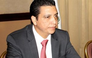Pérez Molina también sufrió la dimisión del ministro de Energía y Minas, Erick Archila Dehesa, investigado en el Congreso tras un supuesto caso de corrupción