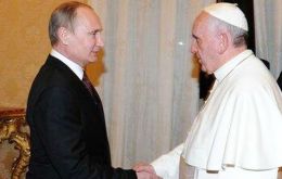 Putin será recibido en el Vaticano por el Papa el próximo 10 de junio, indicó un portavoz del Vaticano. Se trata del segundo encuentro entre Putin y el Papa