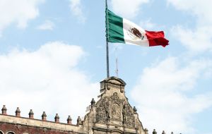 México lo definió como “un acuerdo histórico”, “testimonio de la eficacia de la diplomacia y el multilateralismo así como de la solución pacífica de las controversias”.