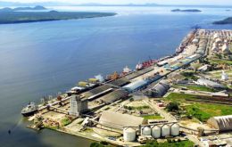 Bolivia podrá tener acceso a un “depósito franco” en Paranaguá, considerado uno de los más grandes terminales graneleros de América Latina 