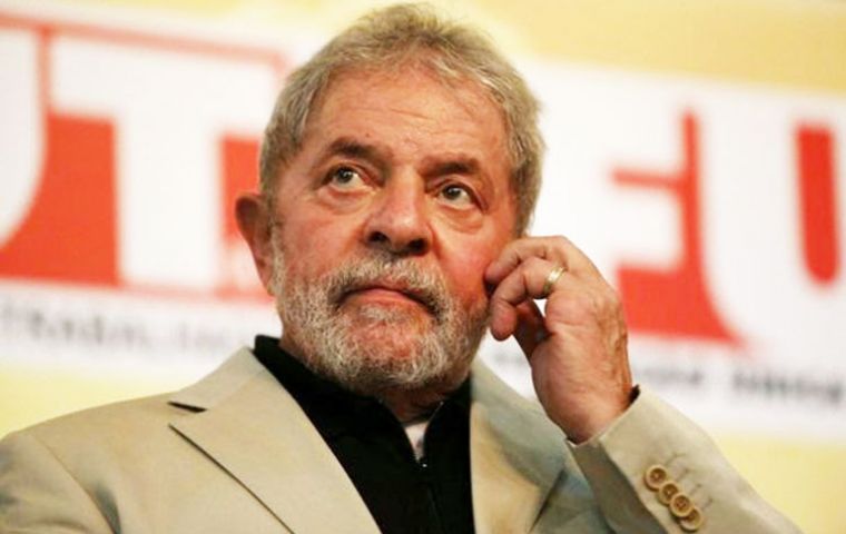 Para la defensa, el fiscal abrió una investigación contra Lula “sin ningún indicio de crimen” y violando las propias normas del propio Ministerio Público