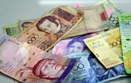 En Zulia los bancos privados han limitado las extracciones desde Bolívares 20.000 y hasta un máximo de Bs. 40.000 a través de “cheques” o “efectivo”