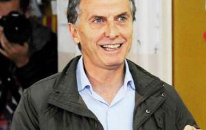 Macri se consolidó como el opositor mejor posicionado para enfrentar al oficialismo tras su contundente triunfo en la interna sobre Carrió y Sanz