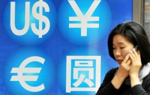 Para S&P's la depreciación del Yuan es “más una reforma estructural que una devaluación en busca de competitividad”  Foto afp
