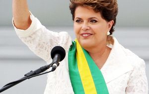 El gobierno de Dilma, aunque legal, es ilegítimo. “Le falta base moral, la cual fue corroída por las jugarretas del 'lulopetismo'”