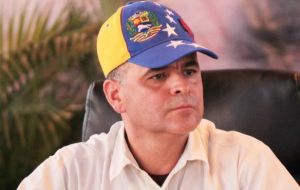 El general de división Manuel Quevedo sustituye a Ricardo Molina quien, al igual que Asdrúbal Chávez, se presentarán como candidatos a diputados