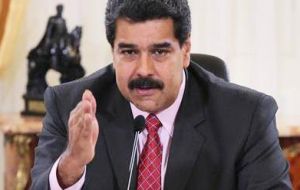 Maduro culpa a “paramilitares colombianos” para justificar medidas de excepción y deportaciones masivas de colombianos 