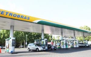 El sindicato cuestionó que se haya comenzado proceso de venta de “activos estratégicos”, entre los que citó las gasolineras y distribuidora de Petrobras