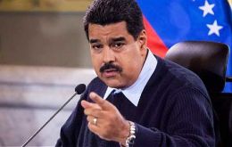 ”He aceptado la mediación de gobiernos de Brasil y de Argentina. Me proponen una reunión en Manaos o Buenos Aires entre usted y yo”, dijo Maduro
