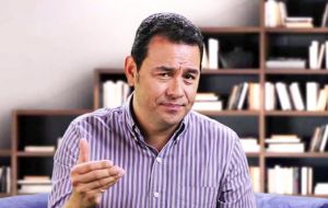 Morales, candidato del partido Frente de Convergencia Nacional no alcanzó el 50% más un voto, por lo que habrá segunda vuelta el próximo 25 octubre.