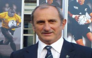 Gustavo Zerbino, uno los supervivientes del famoso accidente aéreo de los Andes en 1972, y cofundador de esta fundación, también disputó el partido.