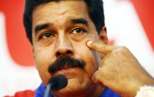 Vargas Llosa también habló de Venezuela, un país que está controlado por un “régimen autoritario” que se encuentra “al borde del abismo” 