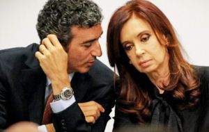 Randazzo era claro aspirante a suceder a Cristina Fernández pero tres días antes del cierre de las listas en junio para las primarias de agosto, renunció
