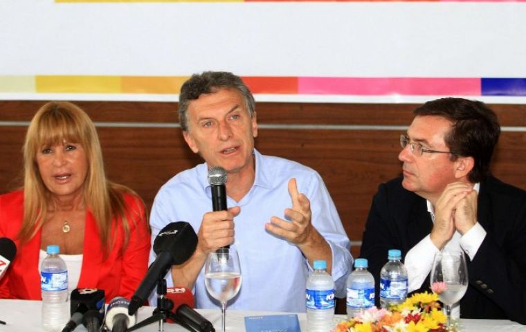 Macri viajó a Chaco para brindar una rueda de prensa en el marco de la campaña para la segunda vuelta de las elecciones presidenciales