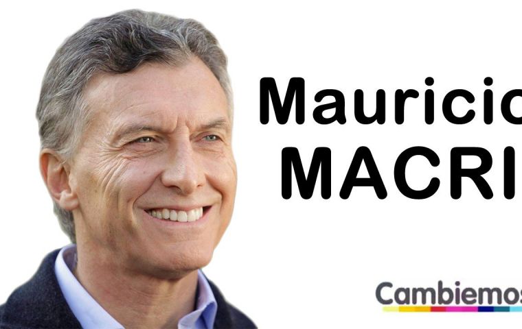 Macri, defensor del libre mercado, lidera los sondeos después de la primera vuelta del 25 de octubre que ganó Scioli, peronista de centro por tres puntos